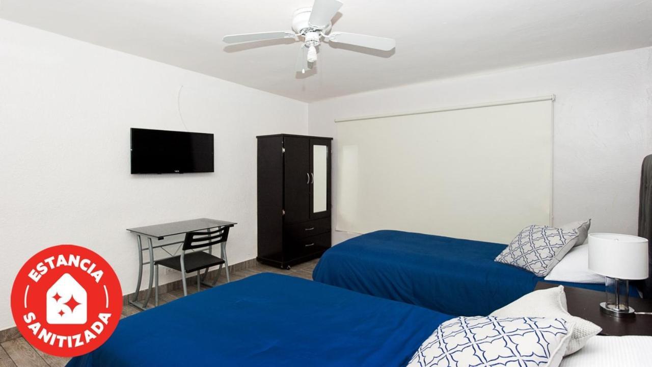 Econosuites Monterrey Exteriér fotografie